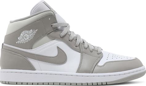 nike air jordan 1 mid grijs wit|jordan 1 mid price.